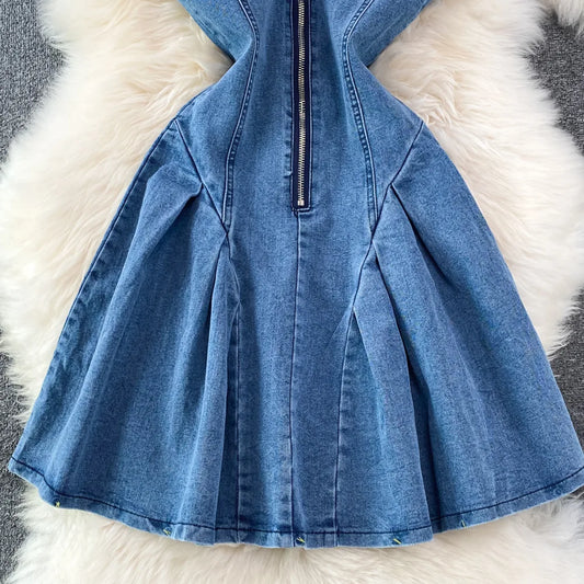 2025 Summer New Style Binding Tape Sexy Denim Halter Dress. Hot Girl Slim-fit High-waist Backless Sleeveless A-line Short Dress